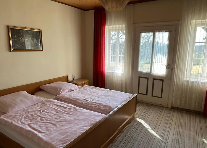 Gaestehaus Gut Frauendorf Kro *