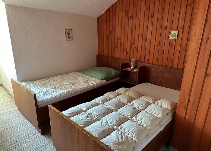 Kro Gaestehaus Gut Frauendorf Windorf (Passau)