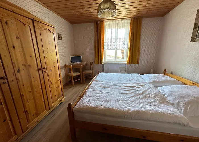 Gaestehaus Gut Frauendorf Kro